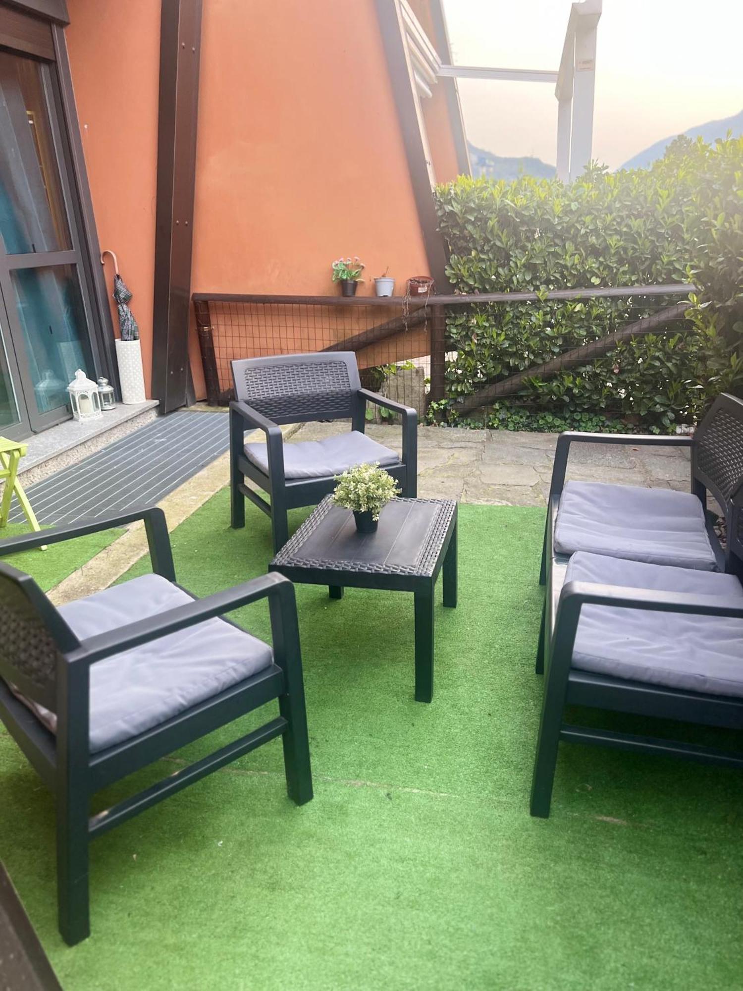 B&B Resilienza - Camera Privata Con Bagno Lecco Exterior foto
